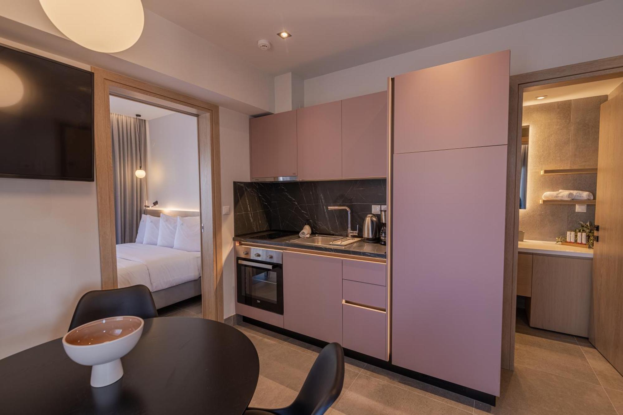 Aeson Premium Living Aparthotel Volos Bagian luar foto