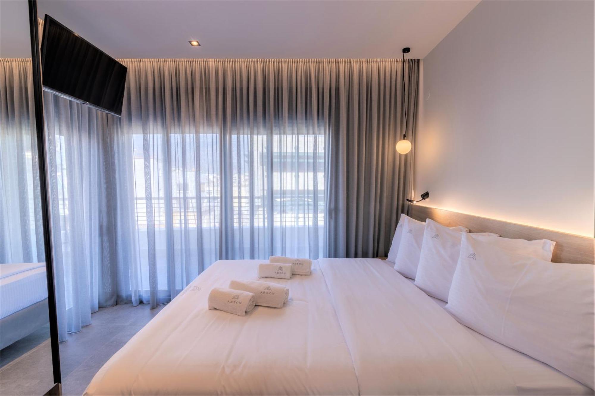 Aeson Premium Living Aparthotel Volos Bagian luar foto