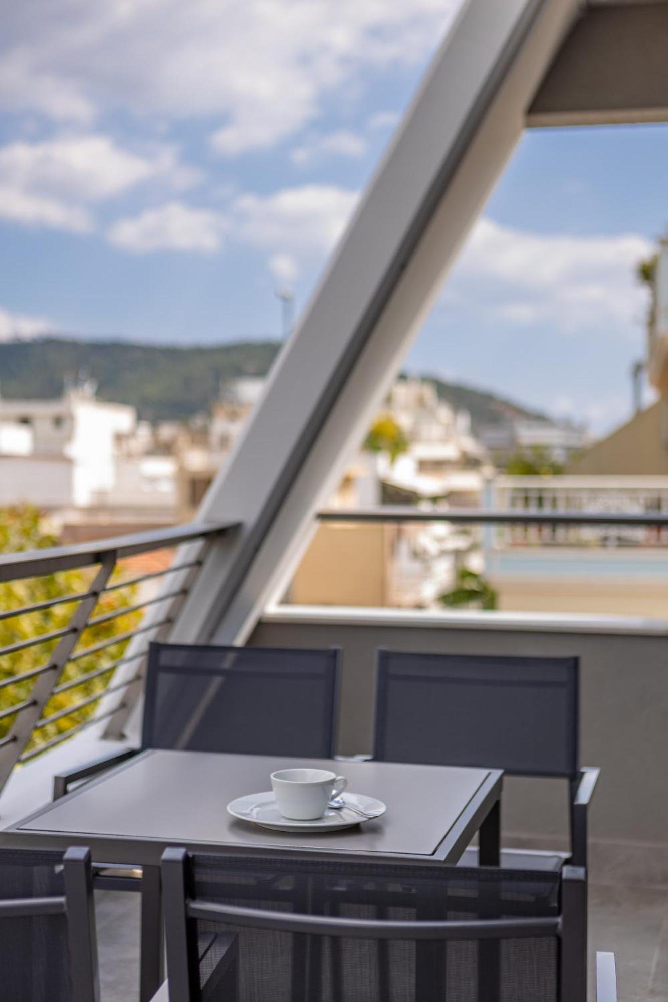 Aeson Premium Living Aparthotel Volos Bagian luar foto
