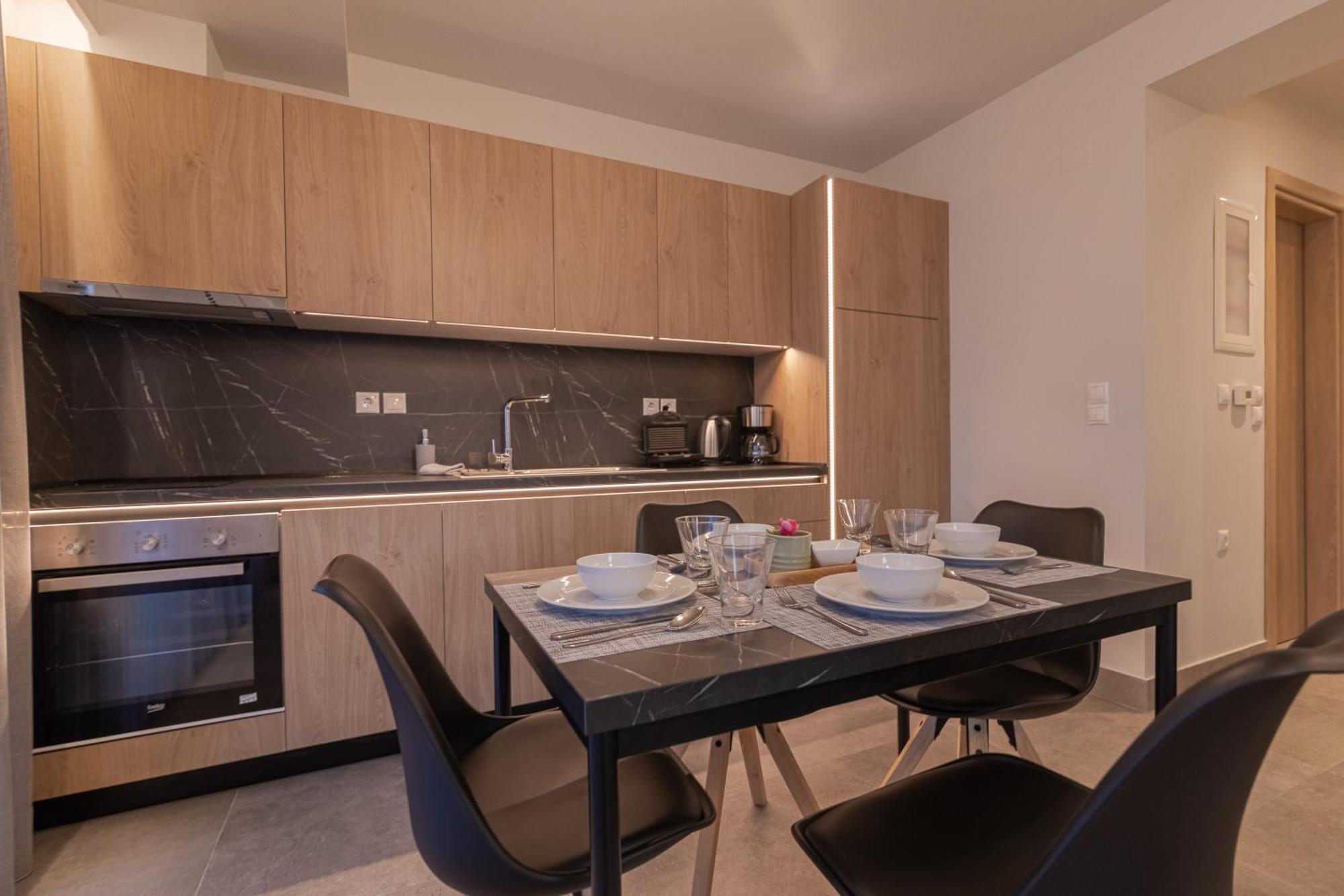 Aeson Premium Living Aparthotel Volos Bagian luar foto