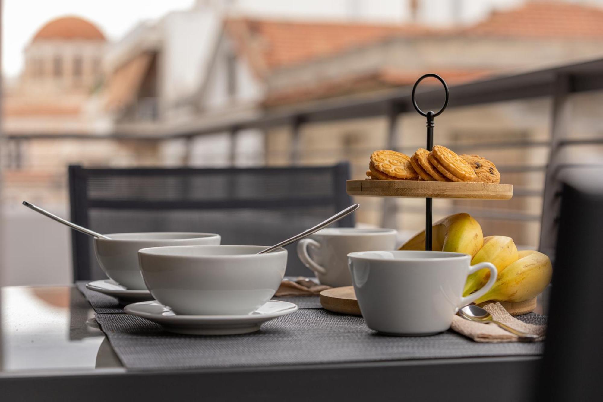 Aeson Premium Living Aparthotel Volos Bagian luar foto