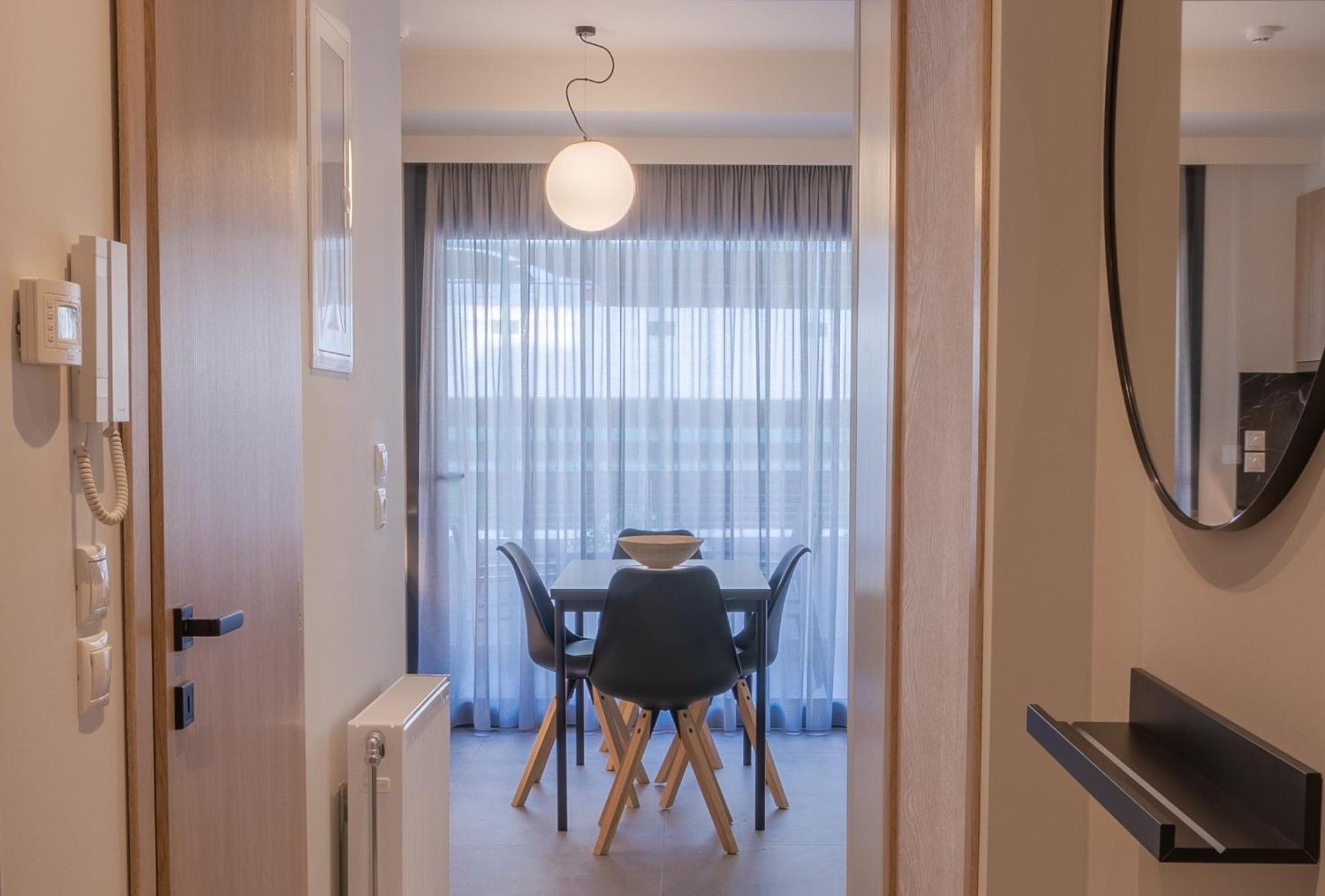 Aeson Premium Living Aparthotel Volos Bagian luar foto