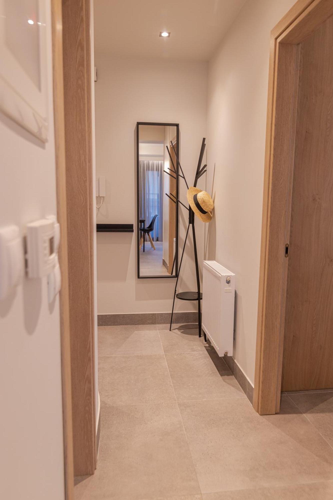 Aeson Premium Living Aparthotel Volos Bagian luar foto